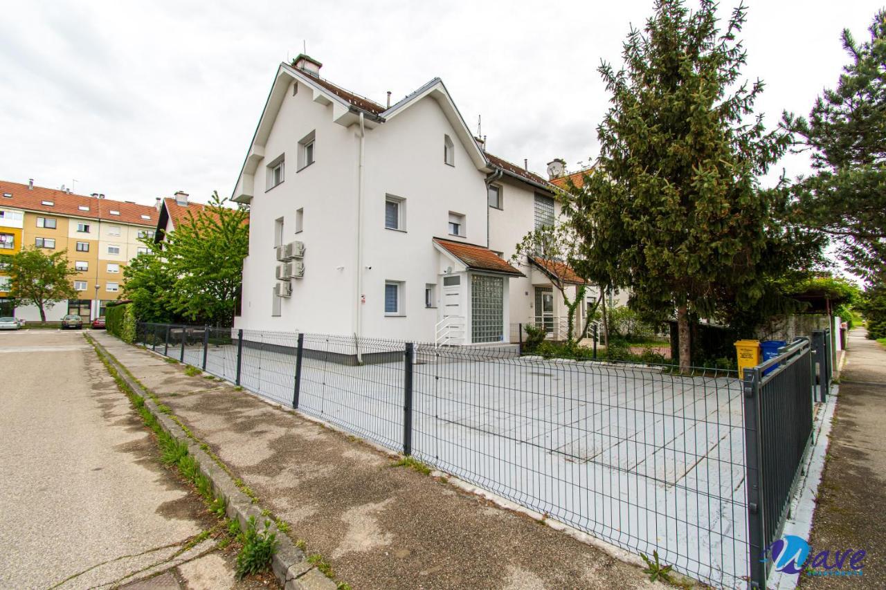 apartments WAVE Velika Gorica Buitenkant foto